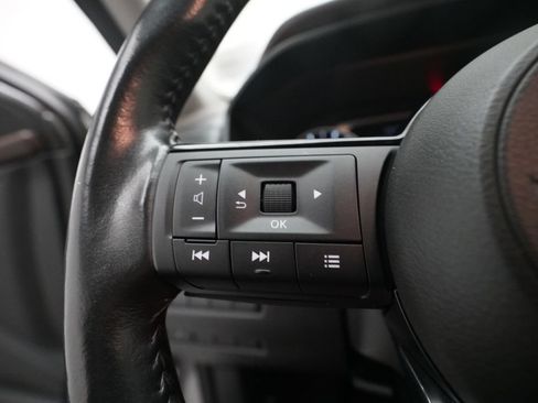 Used 2021 Nissan Rogue S AWD/4WD image 17