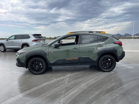 Used 2024 Subaru Crosstrek 2.5i Wilderness w/ Crosstrek Mirror Package AWD/4WD image 4
