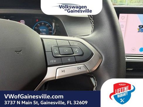 Certified 2025 Volkswagen Atlas Cross Sport SE AWD/4WD image 26