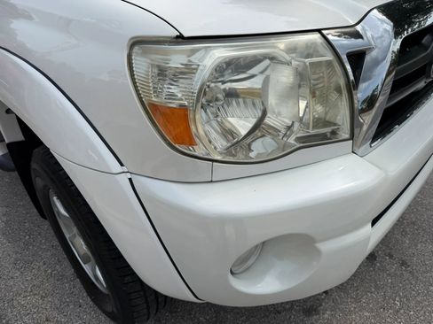 Used 2007 Toyota Tacoma PreRunner RWD image 15