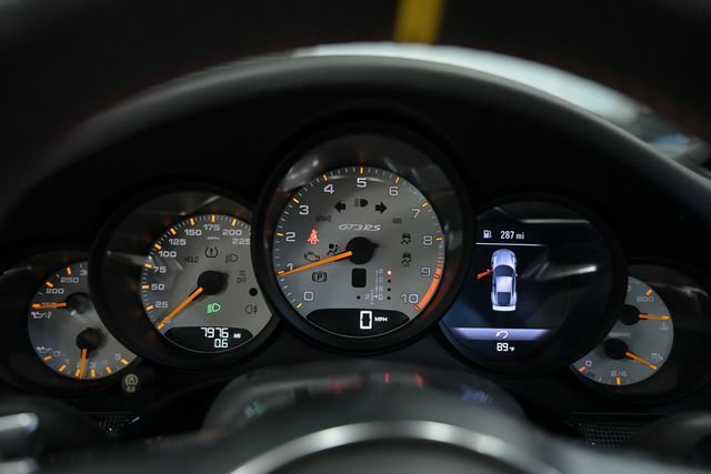 Used 2016 Porsche 911 GT3 RS RWD image 46