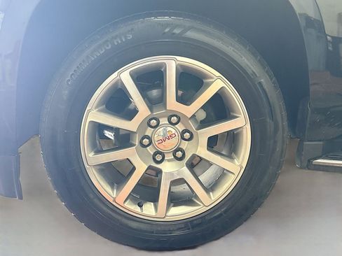 Used 2019 GMC Yukon XL Denali image 34