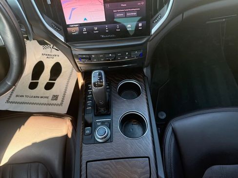 Used 2022 Maserati Ghibli Modena Q4 image 17