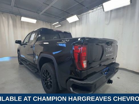 Certified 2022 GMC Sierra 1500 Elevation w/ LPO, Elevation Black Package image 9