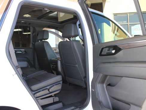 Used 2025 Chevrolet Tahoe LT w/ Comfort Package image 25