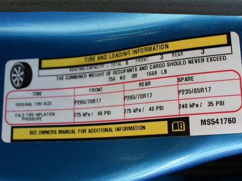 Used 2021 RAM 1500 Classic SLT AWD/4WD image 46