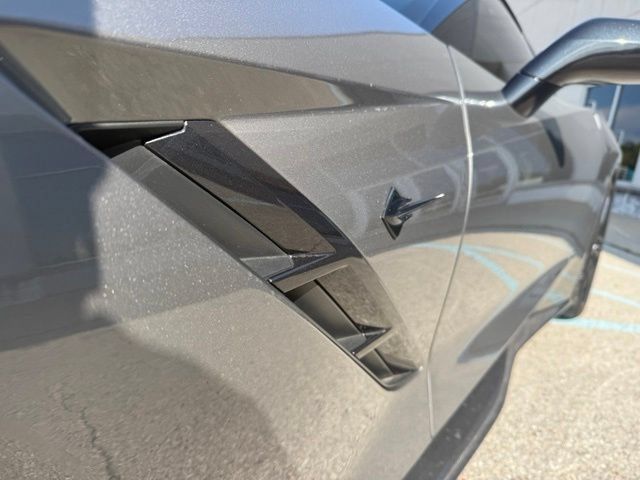 Used 2015 Chevrolet Corvette Stingray Coupe w/ 3LT Preferred Equipment Group RWD image 8