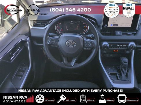 Used 2023 Toyota RAV4 XLE image 17