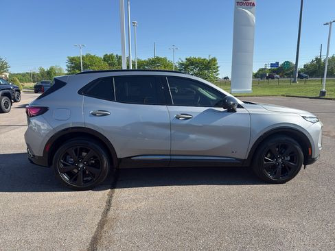 Used 2025 Buick Envision Sport Touring image 6