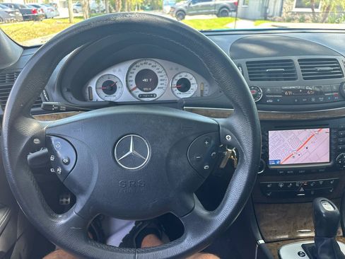 Used 2005 Mercedes-Benz E 55 AMG Sedan image 14