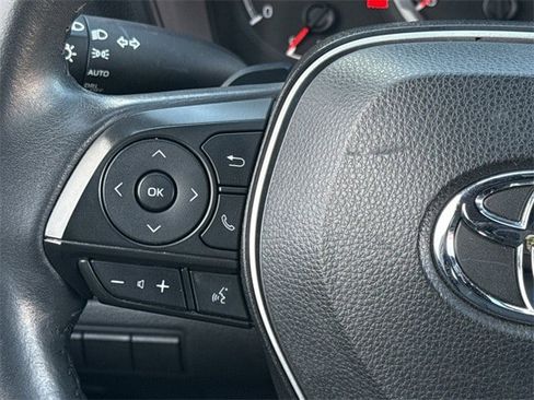 Used 2022 Toyota Corolla SE image 14