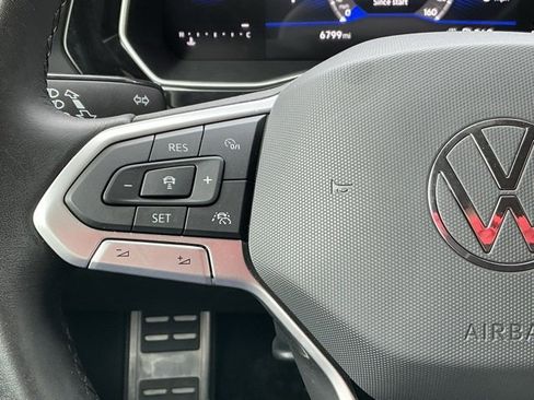 Used 2024 Volkswagen Jetta Sport image 23