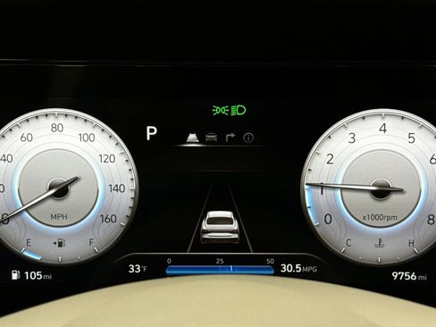 Used 2024 Hyundai Elantra SEL image 13