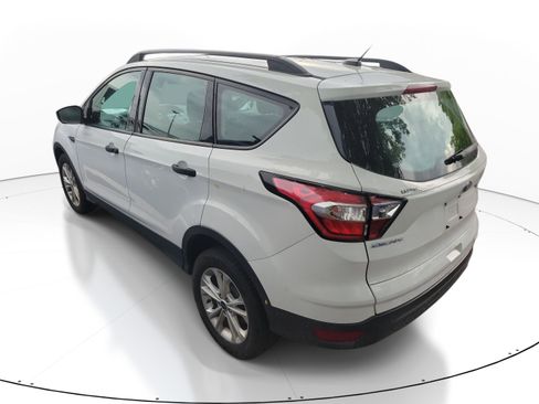 Used 2018 Ford Escape S FWD image 7