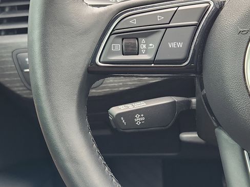 Used 2021 Audi A4 2.0T Premium w/ Convenience Package image 28