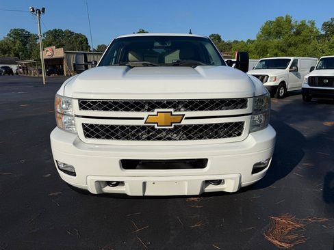 Used 2014 Chevrolet Silverado 2500 LT w/ Z71 Appearance Package AWD/4WD image 7