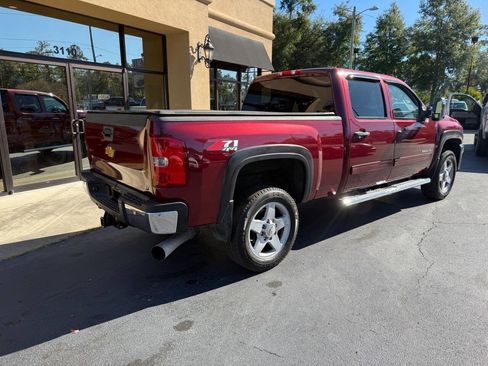Used 2014 Chevrolet Silverado 2500 LT w/ Interior Plus Package image 3