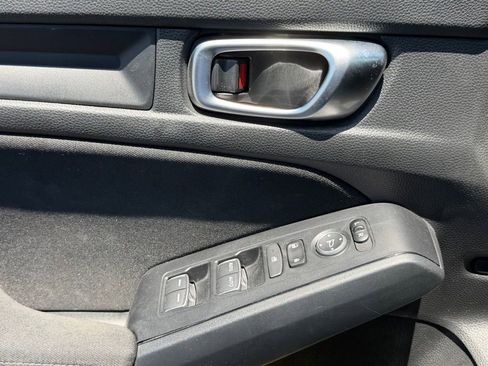 Used 2023 Honda Civic Sport image 13