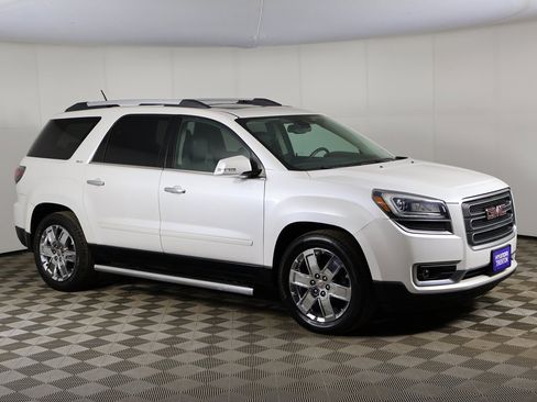 Used 2017 GMC Acadia Limited SLT image 2