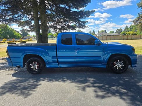Used 2006 Toyota Tacoma X-Runner RWD image 7