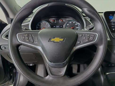 Used 2023 Chevrolet Malibu LT FWD image 15