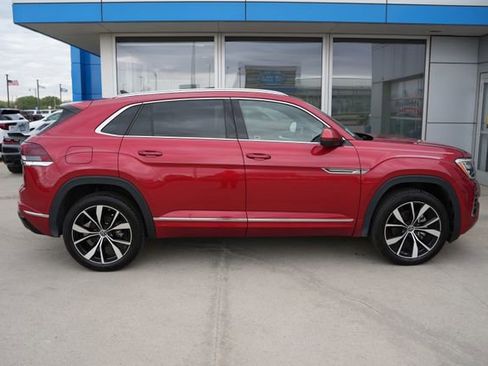 Used 2025 Volkswagen Atlas Cross Sport SEL Premium R-Line AWD/4WD image 35