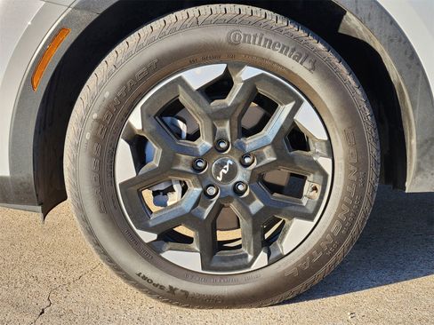 Used 2025 Kia Sorento S w/ Panoramic Sunroof Package image 10