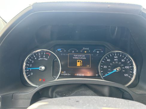 Used 2019 Ford Expedition Max XLT w/ Equipment Group 202A AWD/4WD image 16