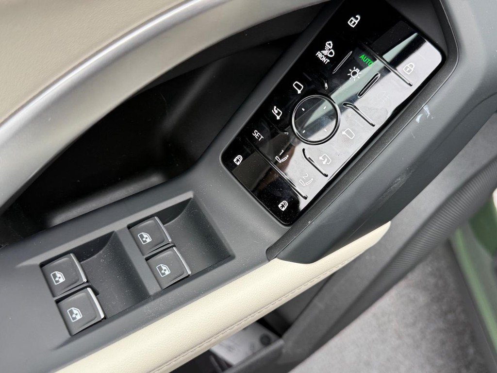 New 2026 Audi Q5 Prestige AWD/4WD image 12