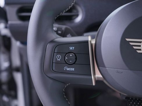 Used 2025 MINI Cooper S image 15