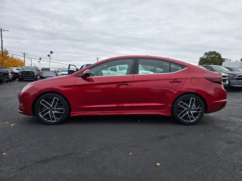 Used 2019 Hyundai Elantra Sport w/ Cargo Package image 2
