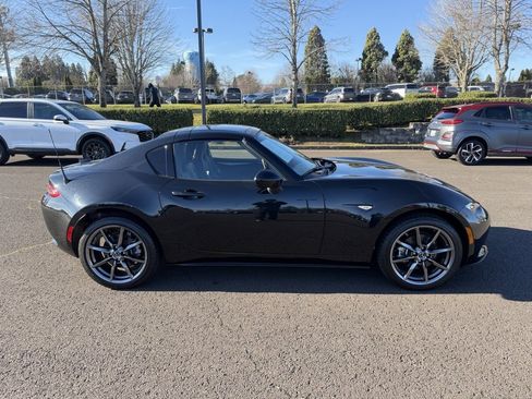 Used 2020 MAZDA MX-5 Miata RF Grand Touring image 10