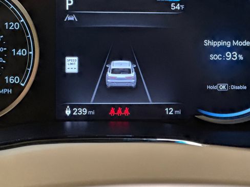 New 2025 Genesis Electrified GV70 Advanced image 30