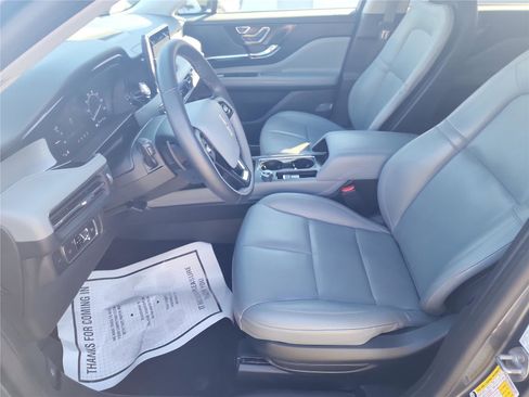 Used 2022 Lincoln Corsair FWD w/ Equipment Group 101A image 17