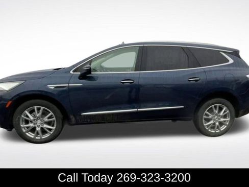 Used 2023 Buick Enclave Essence w/ Experience Buick Package image 6