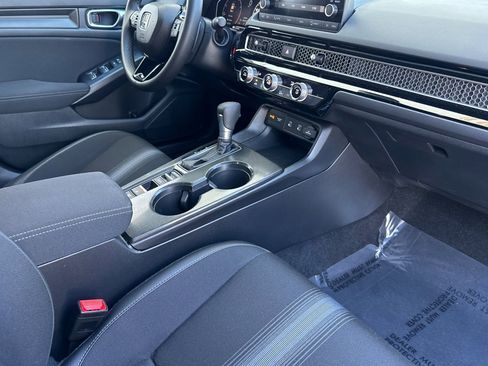 Used 2026 Honda Civic Sport image 31
