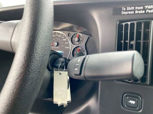 Used 2024 Chevrolet Express 2500 w/ Driver Convenience Package image 16
