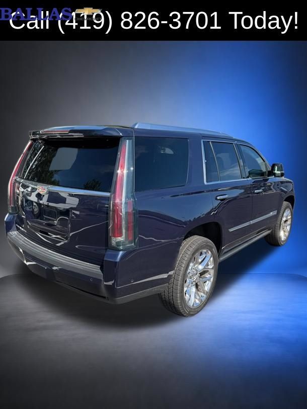 Used 2018 Cadillac Escalade Premium Luxury AWD/4WD image 2