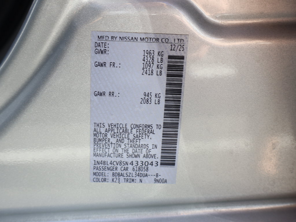 Used 2025 Nissan Altima 2.5 SR FWD image 31