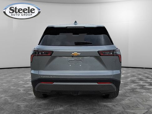 Used 2026 Chevrolet Equinox LT w/ Convenience Package II image 4
