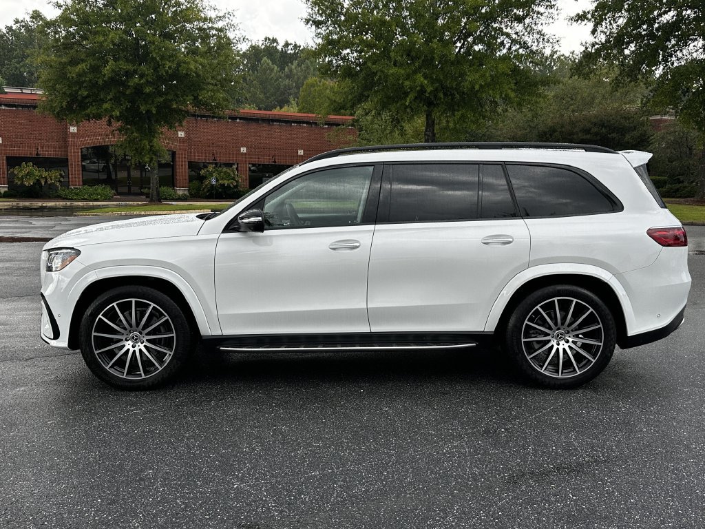 Certified 2024 Mercedes-Benz GLS 580 4MATIC w/ Warmth & Comfort Package image 5