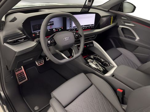 New 2026 Audi SQ5 Premium Plus AWD/4WD image 4