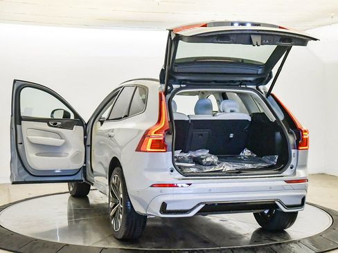 New 2026 Volvo XC60 B5 Ultra w/ Protection Package Premier AWD/4WD image 27