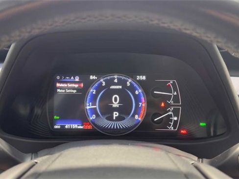 Used 2022 Lexus UX 200 w/ Premium Package image 28