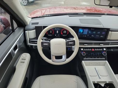 Used 2024 Hyundai Santa Fe SEL FWD image 28