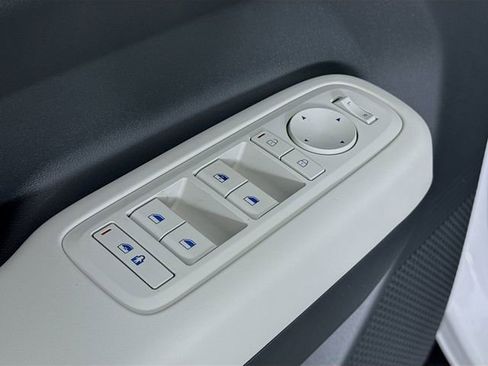 New 2026 Hyundai Santa Fe SE FWD image 28
