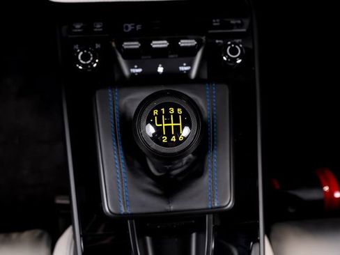 Used 2022 Porsche 911 GT3 RWD image 45