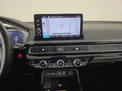 Used 2023 Honda Civic Touring image 21