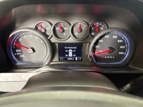 Used 2022 Chevrolet Silverado 1500 Custom RWD image 26