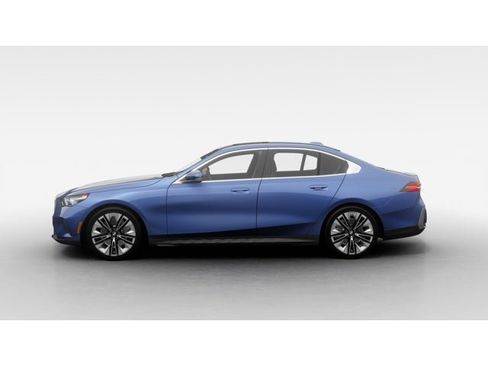 New 2027 BMW 530i w/ Premium Package RWD image 4